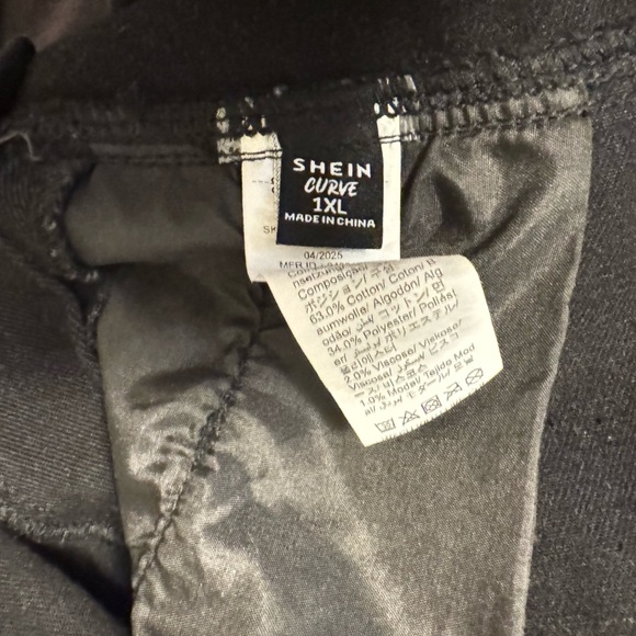 SHEIN Black Denim Jacket - Picture 4 of 4